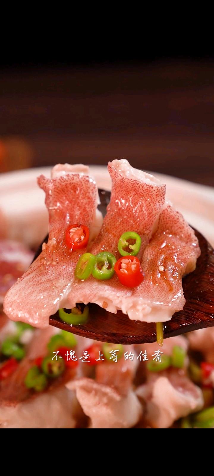 鮮嫩多汁東星斑，一上桌就拿捏住的做法-咸鮮味煲菜譜
