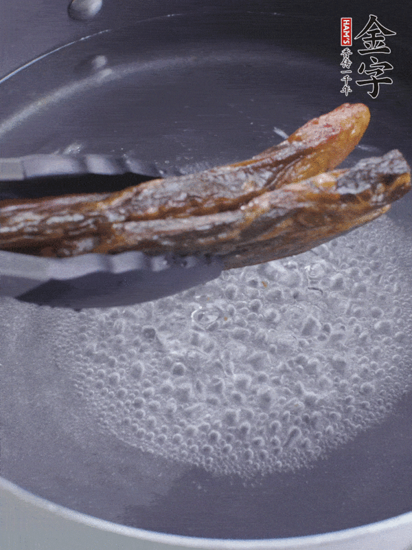 醬油肉干煸糯米筍的做法-香辣味炒菜譜-易網<a href=http://m.aoa7937.com/ target=_blank class=infotextkey>健康養生</a>網 醬油肉干煸糯米筍的做法-香辣味炒菜譜