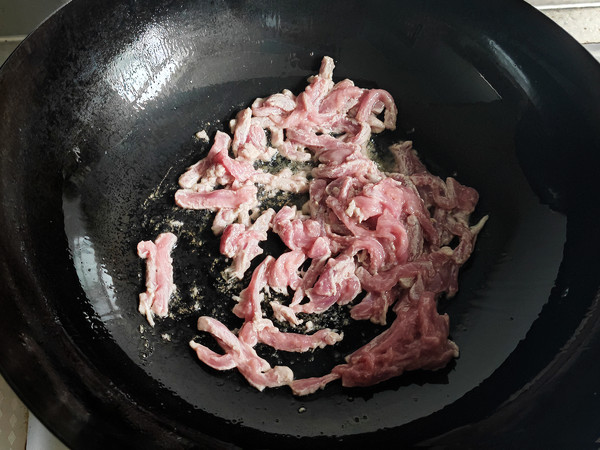 快手京醬肉絲的做法-醬香味炒菜譜-易網(wǎng)健康養(yǎng)生網(wǎng) 快手京醬肉絲的做法-醬香味炒菜譜