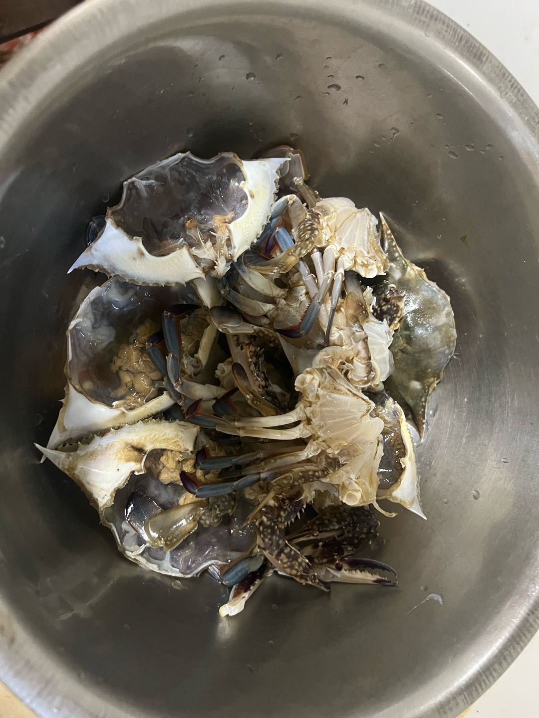 梭子蟹炒年糕的做法-咸鮮味燒菜譜-易網<a href=http://m.aoa7937.com/ target=_blank class=infotextkey>健康養生</a>網 梭子蟹炒年糕的做法-咸鮮味燒菜譜