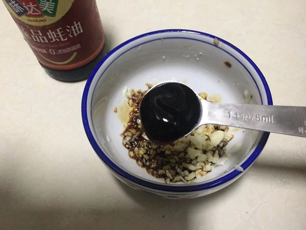 茄子豬肉餃的做法-家常味煮菜譜-易網健康養生網 茄子豬肉餃的做法-家常味煮菜譜