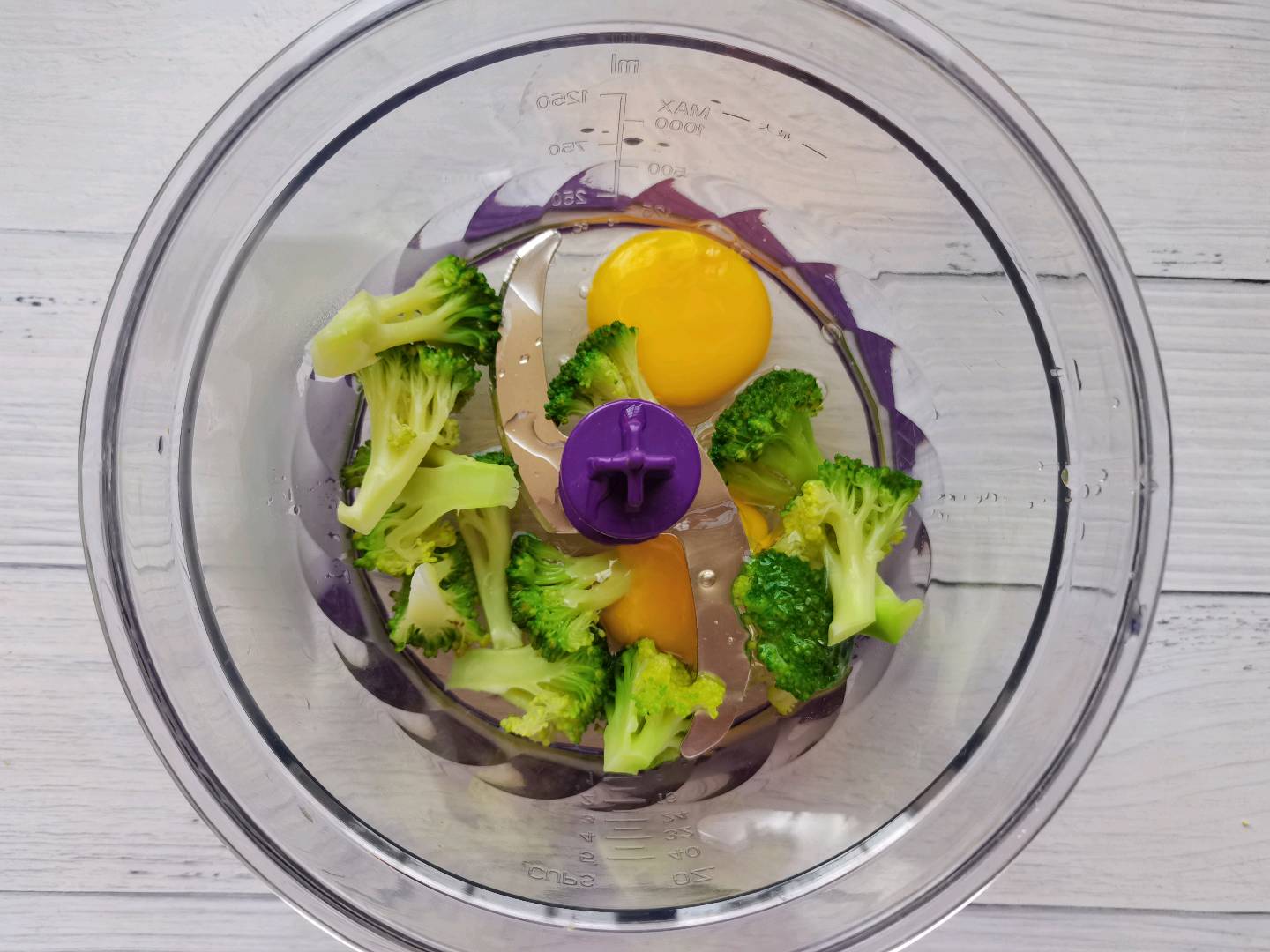 西蘭花蒸糕的做法-家常味煮菜譜-易網健康養生網 西蘭花蒸糕的做法-家常味煮菜譜