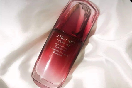 女人的好用精華液產(chǎn)品，品牌排行榜前三不容錯過