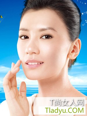 冬季女性肌膚易上火 三招為肌膚降降火-易網<a href=http://m.aoa7937.com/ target=_blank class=infotextkey>健康養生</a>網 冬季女性肌膚易上火 三招為肌膚降降火