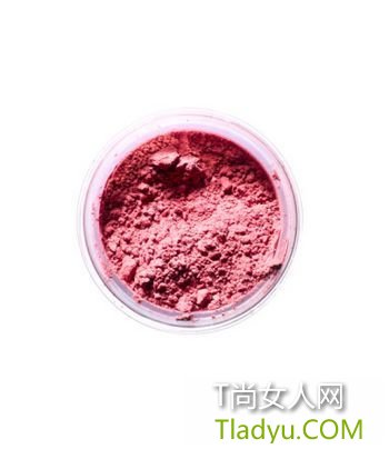 視覺減齡妙招 甜蜜糖果色打造水嫩baby妝