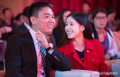 網友偶遇章澤天劉強東 奶茶妹妹素顏甜笑少女肌贏了！