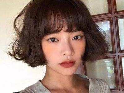 臉色發黃是什么原因，女生面部暗黃小心肝病找上你
