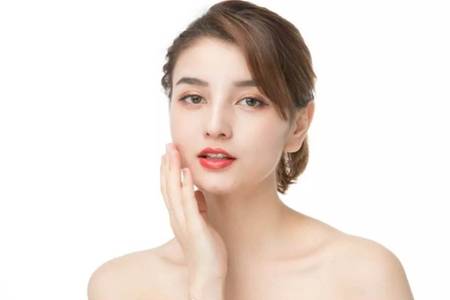 激光祛斑的危害與效果，女性醫(yī)美去色斑安全嗎