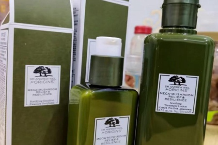 夏天適合用什么護膚品 這份最全養好皮膚秘籍建議收藏-易網<a href=http://m.aoa7937.com/ target=_blank class=infotextkey>健康養生</a>網 夏天適合用什么護膚品 這份最全養好皮膚秘籍建議收藏