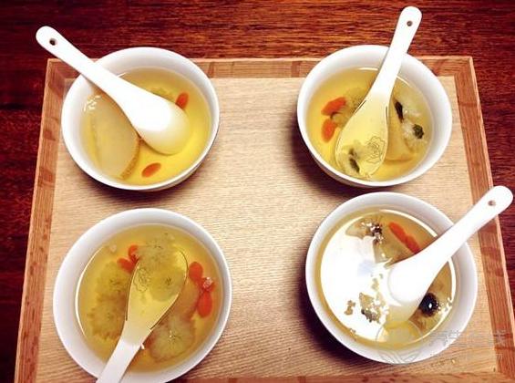 秋季潤肺清肺吃什么好？這3種方法，確實不錯，潤肺養(yǎng)顏