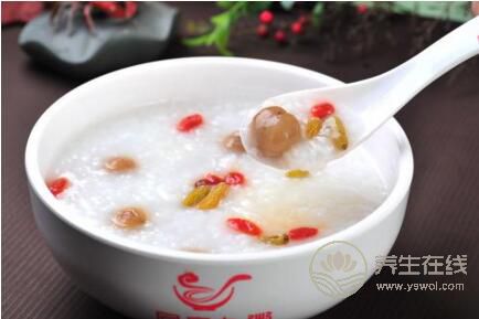 寒露吃什么 寒露滋補養(yǎng)生的五款粥 寒露吃什么 寒露滋補養(yǎng)生的五款粥