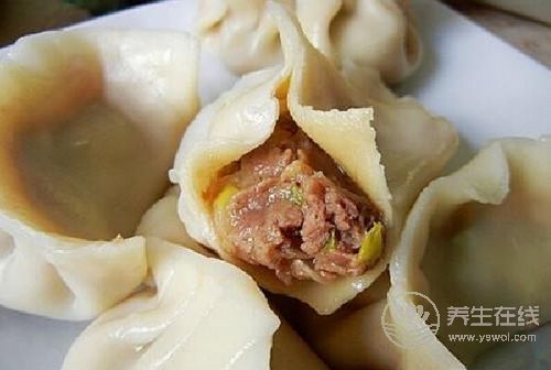 老人家冬至吃餃子湯圓要注意養(yǎng)胃護(hù)胃