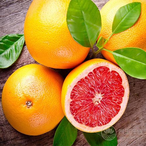 秋季養生：常吃柚子能能收獲3大好處，但有2種人千萬別碰