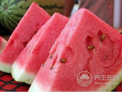 為何夏天愛吃西瓜,都是這8個原因