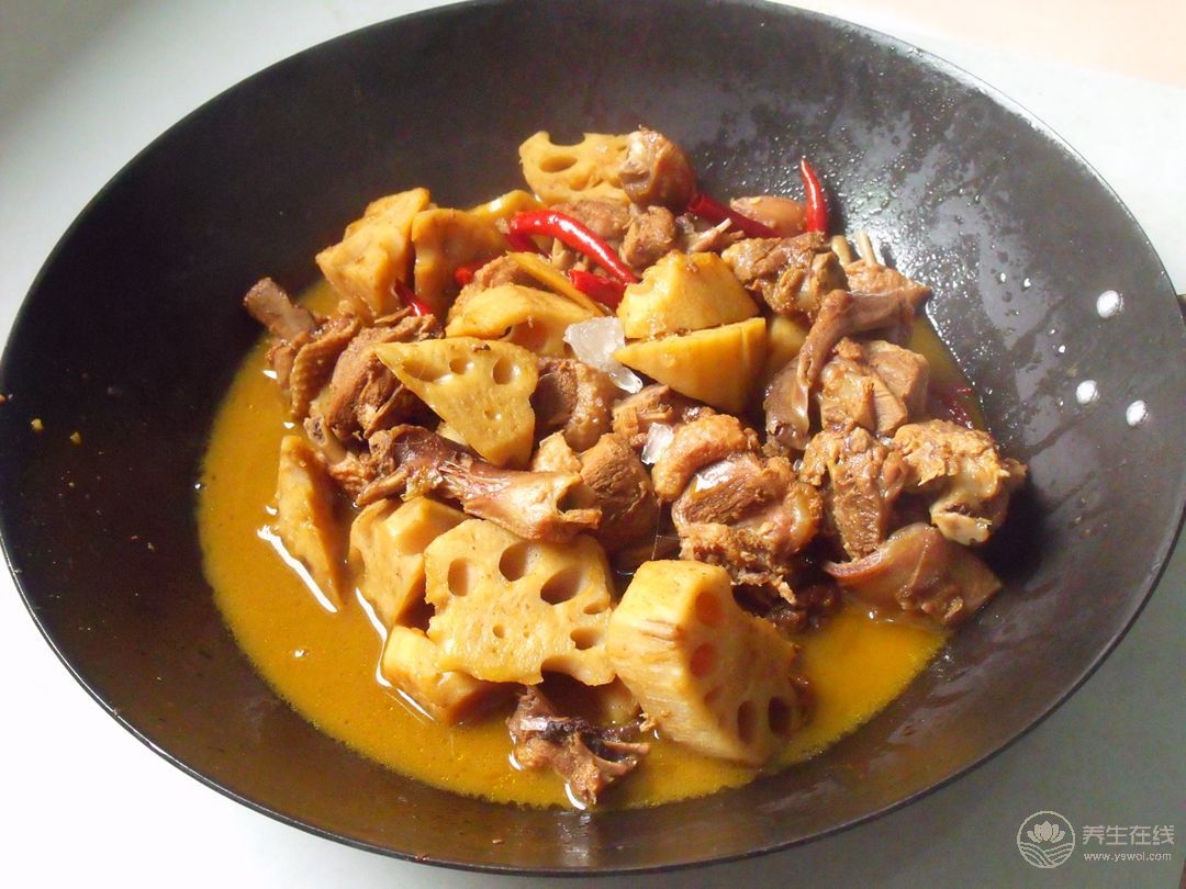 立秋貼秋膘 推薦8款清補鴨肉的食譜-易網健康<a href=http://m.aoa7937.com/jkys/ target=_blank class=infotextkey>養(yǎng)生</a>網 立秋貼秋膘 推薦8款清補鴨肉的食譜