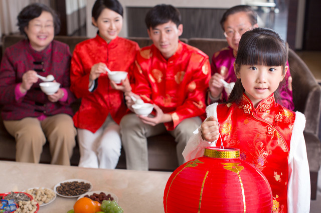 南北過年差異有哪些?文化的差異體現(xiàn)在這里-易網(wǎng)健康<a href=http://m.aoa7937.com/jkys/ target=_blank class=infotextkey>養(yǎng)生</a>網(wǎng) 南北過年差異有哪些?文化的差異體現(xiàn)在這里