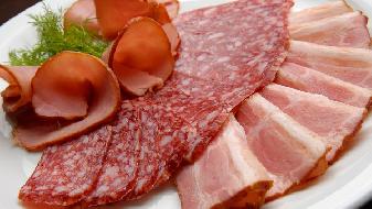 冬天吃牛肉的好處是什么 冬天吃牛肉注意3大禁忌-易網(wǎng)<a href=http://m.aoa7937.com/ target=_blank class=infotextkey>健康養(yǎng)生</a>網(wǎng) 冬天吃牛肉的好處是什么 冬天吃牛肉注意3大禁忌