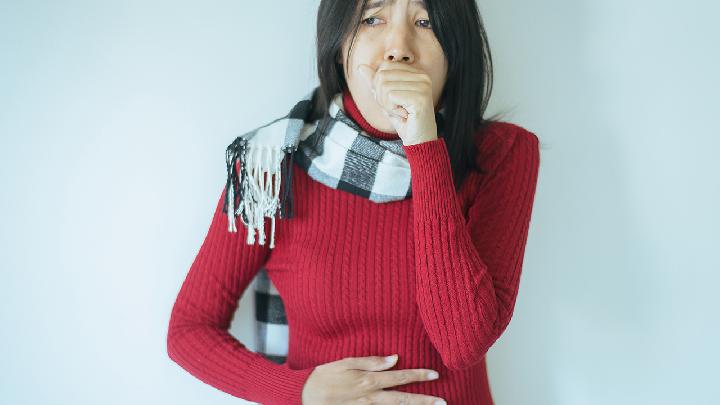 冬天經常咳嗽?快速治療咳嗽方法來了-易網健康<a href=http://m.aoa7937.com/jkys/ target=_blank class=infotextkey>養生</a>網 冬天經常咳嗽?快速治療咳嗽方法來了