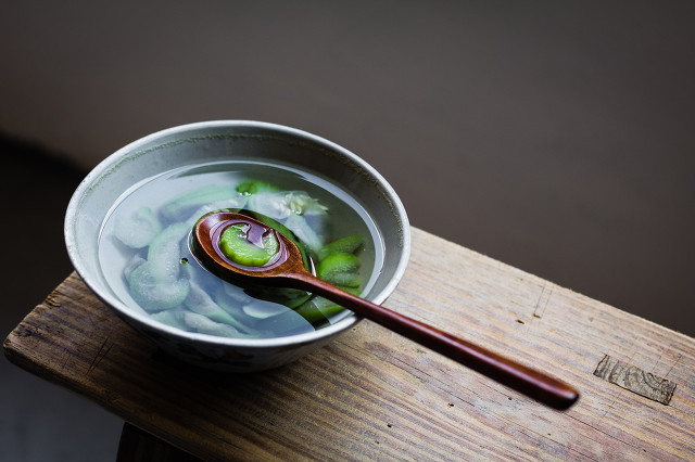 夏季適合喝什么養(yǎng)生湯，這些養(yǎng)生湯能降火排毒
