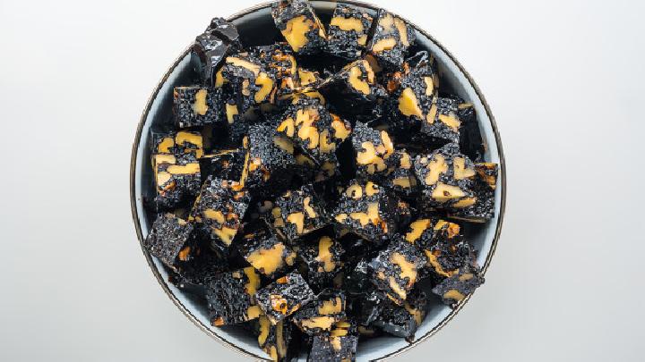 春季養(yǎng)生吃哪些食物最好 春季養(yǎng)生不能錯(cuò)過3大王牌食物-易網(wǎng)健康養(yǎng)生網(wǎng) 春季養(yǎng)生吃哪些食物最好 春季養(yǎng)生不能錯(cuò)過3大王牌食物