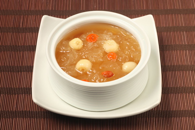夏季養(yǎng)生湯煲湯食譜！夏天最適合這些湯品