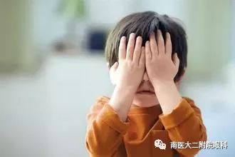 對(duì)眼睛傷害最大的八個(gè)敵人