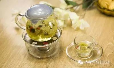 秋季干澀,眼睛補水要找對方法 秋季干澀,眼睛補水要找對方法