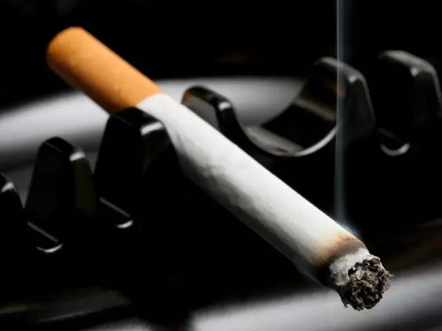 七大壞習慣，可能會加速你眼睛老化