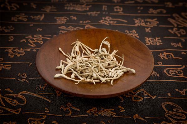 吃綠豆對(duì)肝臟有什么好處?綠豆湯能治慢性肝病嗎-易網(wǎng)<a href=http://m.aoa7937.com/ target=_blank class=infotextkey>健康養(yǎng)生</a>網(wǎng) 吃綠豆對(duì)肝臟有什么好處?綠豆湯能治慢性肝病嗎