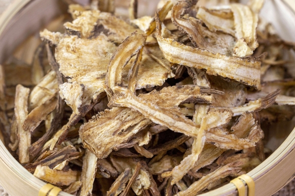 老年人服用當歸有何益處-易網<a href=http://m.aoa7937.com/ target=_blank class=infotextkey>健康養生</a>網 老年人服用當歸有何益處